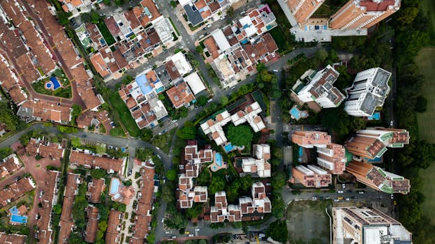 Platy českých politiků mohou stoupnout nad 300 tisíc korun