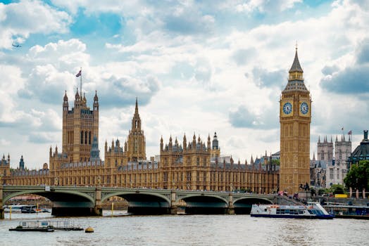 Nová Britská Strana Využívá Neoblíbenost Starmera k Reformě