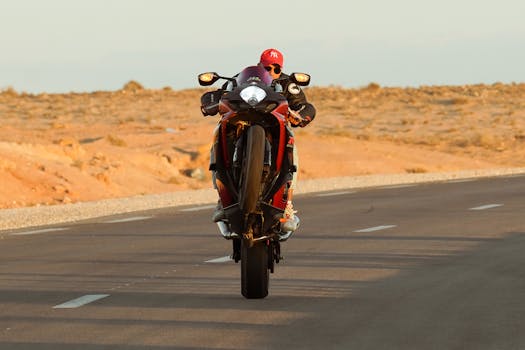 Auto na cyklolávce: Nebezpečný manévr v Praze vyvolává otázky