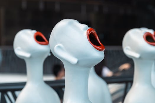 Výstava Jana Veselého: Sochy plné emocí a tragédie