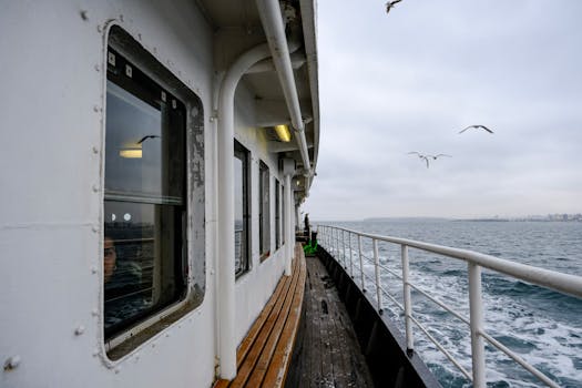 Dron zasáhl tureckou loď v Černém moři, napětí stoupá