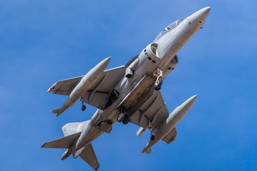 Americký letoun sestřelil íránský dron u letadlové lodi