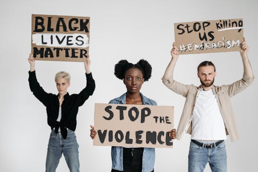 Bratři ženy zastřelené ICE žádají o reformu a zastavení násilí