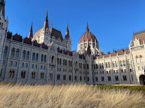 Mladí Maďaři a přeběhlíci mění politickou scénu v Maďarsku